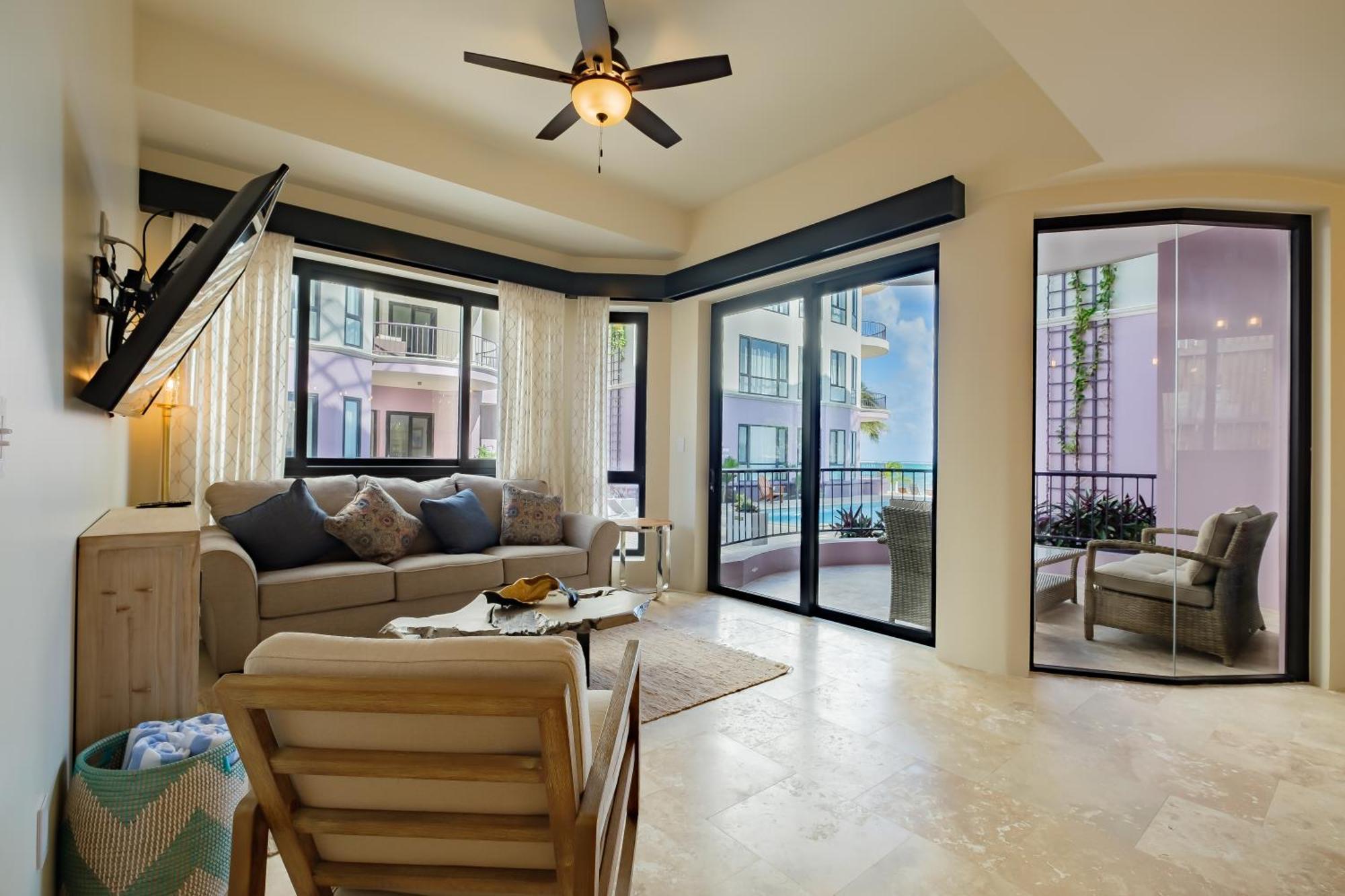 Diamante Beachfront Suites 산페드로 외부 사진
